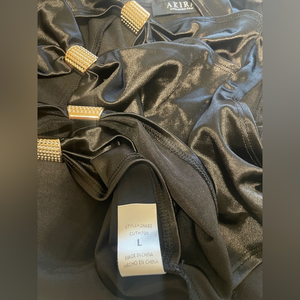 AKIRA Black Satin Cutout Crop Top with Shine - Picture 4 of 4